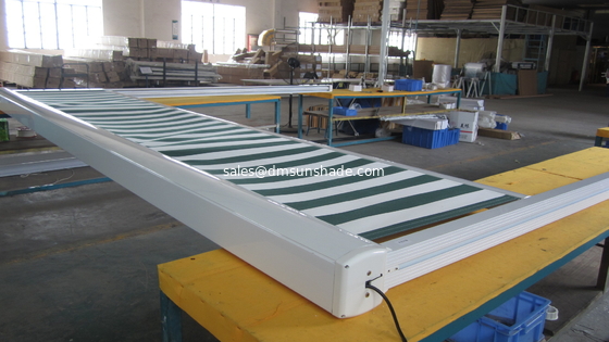 Full Cassette Retractable Roof Awning Conservatory Retractable Arm Awning