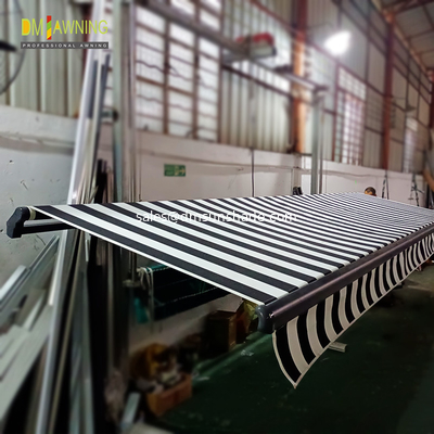 Balcony Aluminium retractable awning with rain chennel , aluminium retractable awning